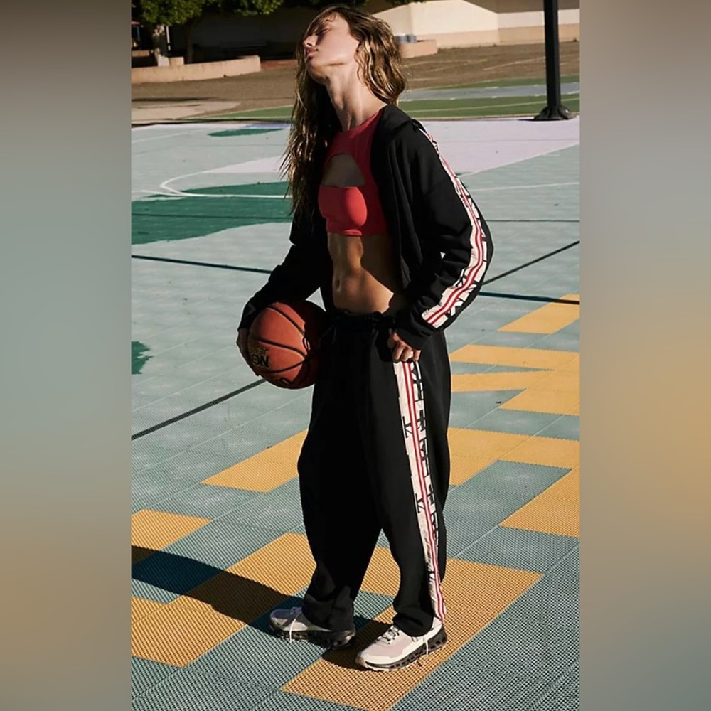 NWT FP MOVEMENT NO SWEAT TRACK PANTS Rt $118